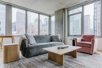 630 W Randolph St in Chicago, IL - Building Photo - Building Photo