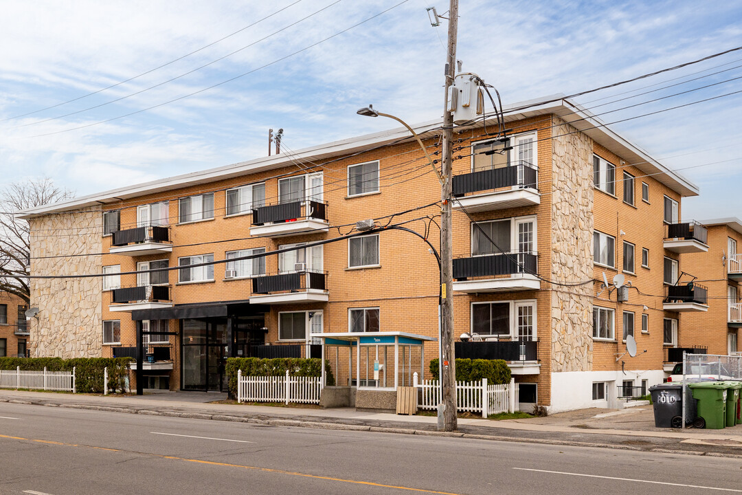 1010 de Salaberry Rue in Montréal, QC - Building Photo