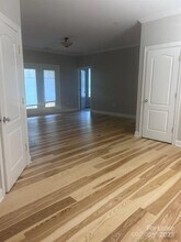 725 Magnolia Ave in Charlotte, NC - Foto de edificio - Building Photo