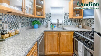 17 S L St-Unit -1.1211227 in Lake Worth, FL - Foto de edificio - Building Photo