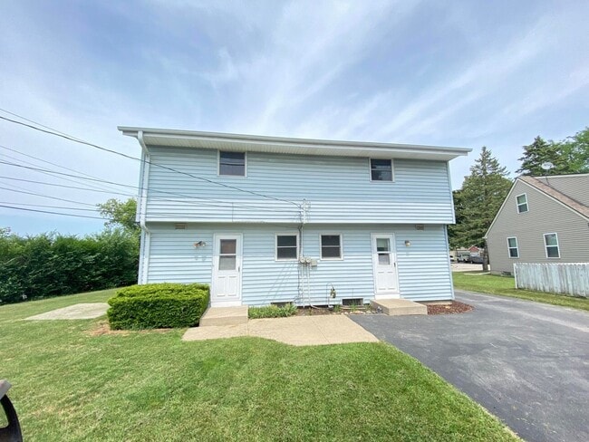 609 Gascoigne Dr in Waukesha, WI - Building Photo - Building Photo