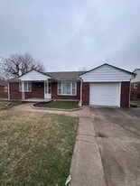 4130 E 22nd Pl in Tulsa, OK - Building Photo