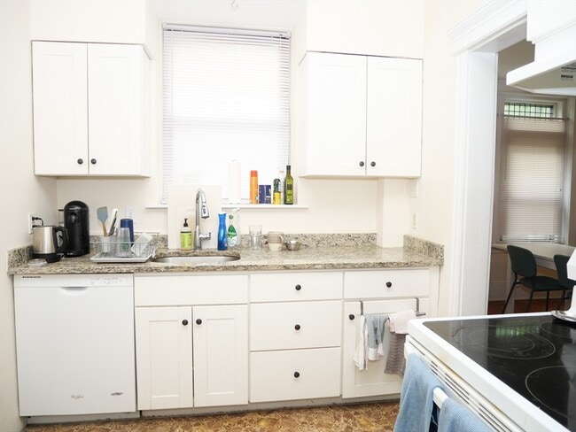 property at 231 St Paul St
