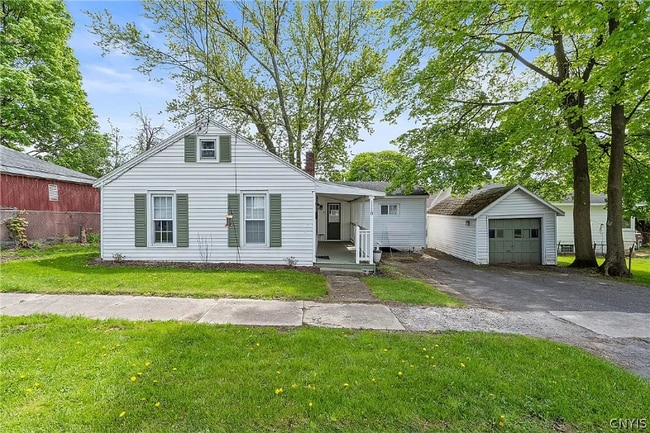 property at 1110 Sunnycrest Rd