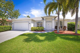 1422 Fairway Cir in Greenacres, FL - Building Photo - Building Photo