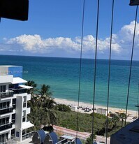 6061 Collins Ave in Miami Beach, FL - Building Photo