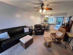 8200 Summerlin Village Cir in Ft. Myers, FL - Building Photo - Building Photo