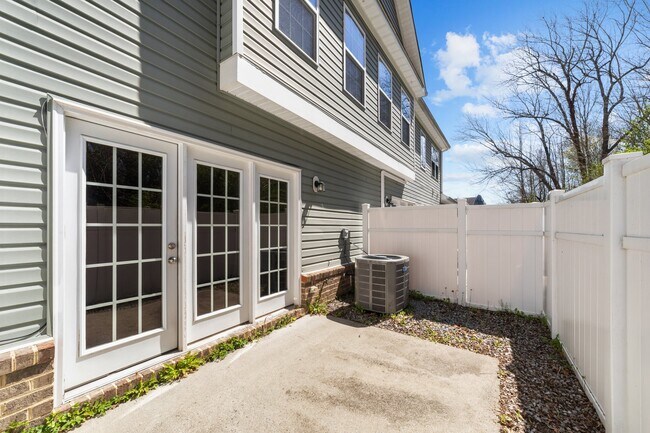 4345 Elderberry Ln in Virginia Beach, VA - Building Photo - Building Photo