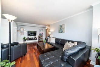 6050 JFK Blvd E in West New York, NJ - Building Photo - Building Photo