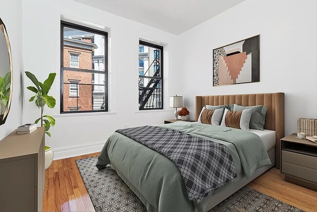 205 Allen St, Unit 17