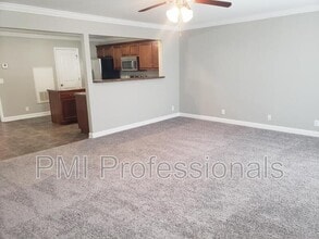 609 Bonneville Ln in Smyrna, TN - Building Photo - Building Photo