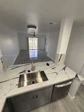 434 NE 210th Cir Terrace in Miami, FL - Building Photo - Building Photo