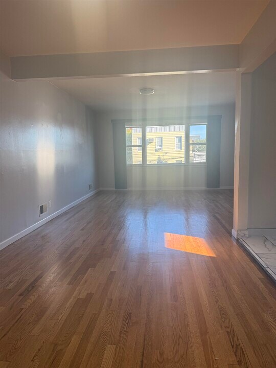 63 Prospect Ave in Bayonne, NJ - Building Photo