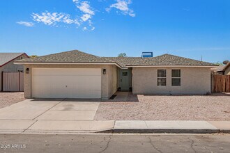 155 W Hunter St in Mesa, AZ - Building Photo - Building Photo