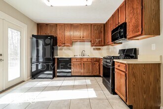 560 Presidential Dr in Dallas, GA - Building Photo - Building Photo