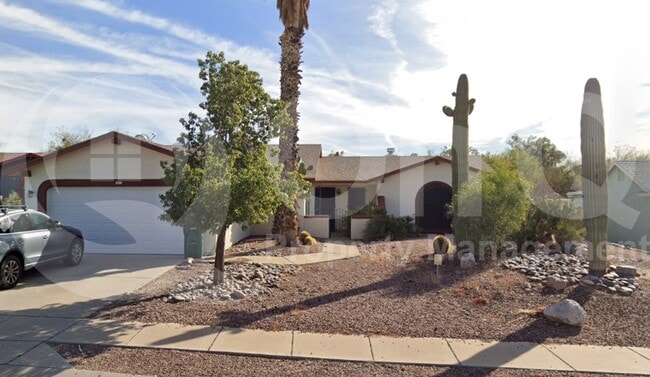 6850 N De Chelly Loop in Tucson, AZ - Building Photo - Building Photo