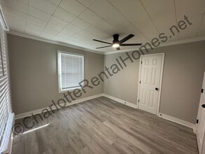 701 Hillsdale Dr in Cherryville, NC - Building Photo - Building Photo