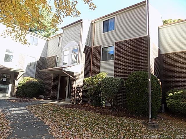 7 Padanaram Rd in Danbury, CT - Building Photo - Building Photo