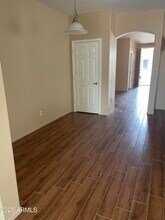 1397 E Arrowhead Trail in Gilbert, AZ - Building Photo - Building Photo