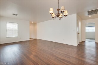 4033 Baxter Peak St in Las Vegas, NV - Building Photo - Building Photo