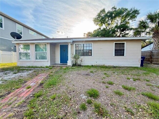 property at 3619 S Hesperides St