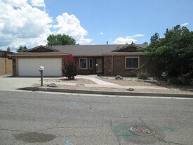 9700 Admiral Lowell Ave NE in Albuquerque, NM - Building Photo