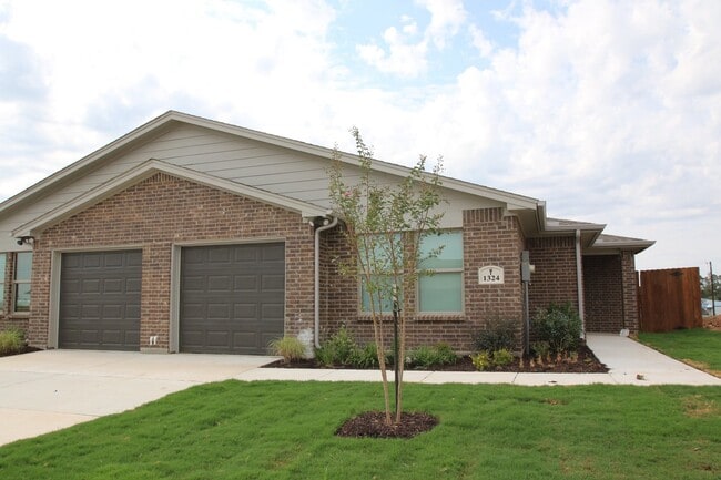 property at 1324-1328 White Sand Dr