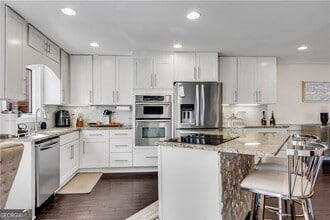 54 Basswood Cir NE in Atlanta, GA - Building Photo - Building Photo