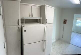 1111 University Blvd W, Unit 909A in Silver Spring, MD - Building Photo - Building Photo