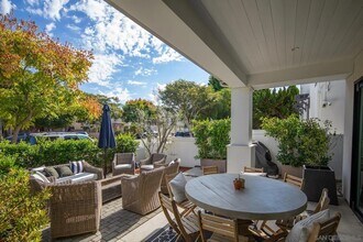 712 E Avenue Unit in Coronado, CA - Building Photo - Building Photo