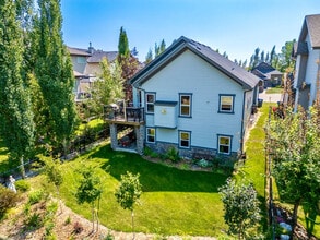 121 Crystal Green Bay in Okotoks, AB - Building Photo - Building Photo