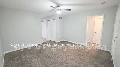 5200 Olive St in Kansas City, MO - Building Photo - Building Photo