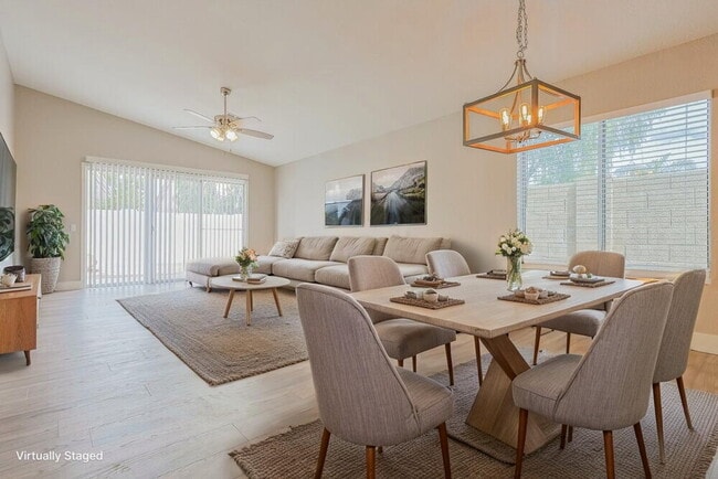 158 W Merrill Ct in Gilbert, AZ - Building Photo - Building Photo