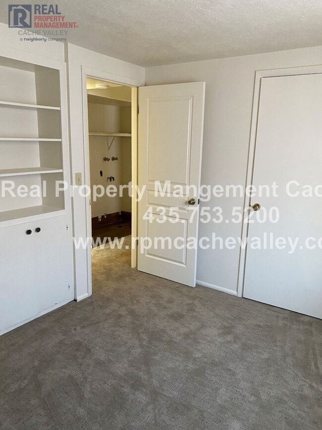 property at 271 Riverbend Rd
