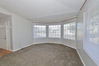 1563 Sunset Dr in Emmett, ID - Building Photo - Building Photo