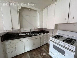 1911 W Long 17th St in North Little Rock, AR - Building Photo - Building Photo