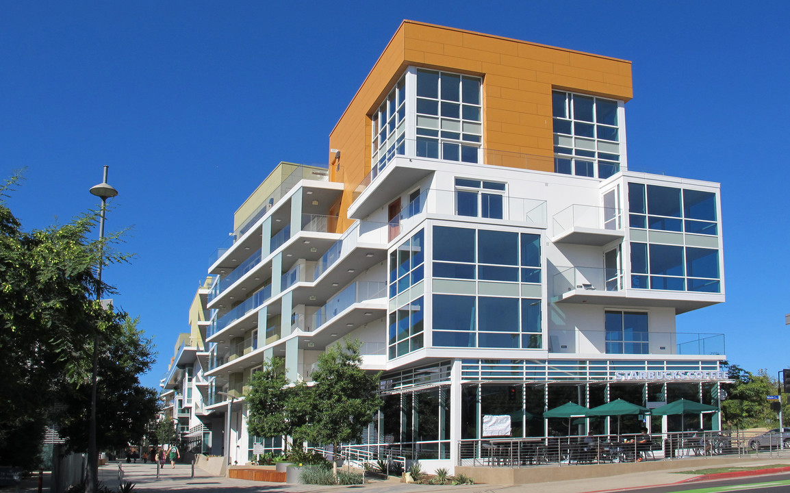 The Waverly in Santa Monica, CA - Building Photo