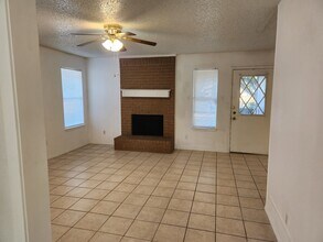 2508 Windy Pine Ln in Arlington, TX - Building Photo - Building Photo