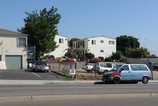 2549-2551 Fairmount Ave in San Diego, CA - Building Photo - Building Photo