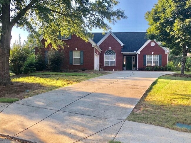 402 James Ridge Ct