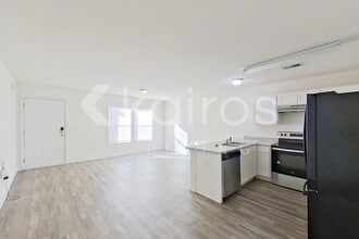 705 E Butler Ln in Florence, SC - Building Photo - Building Photo