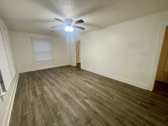 503 1st St in Conway, AR - Building Photo - Building Photo