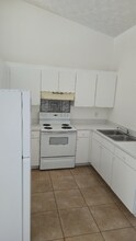 1661 SE Lennard Rd-Unit -1661 in Port St. Lucie, FL - Building Photo - Building Photo