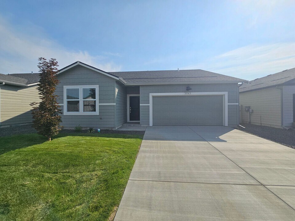 3543 Keller Ln in Spokane Valley, WA - Building Photo