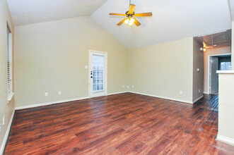 2311 Pheasant Ln in College Station, TX - Building Photo - Building Photo