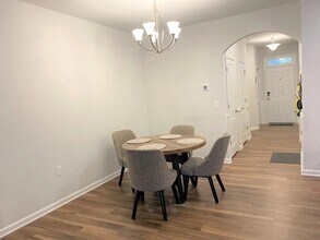 6185 Beale Loop in Raleigh, NC - Building Photo - Building Photo