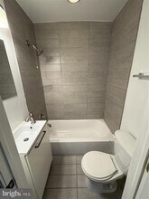5002 Barnaby Ln in Oxon Hill, MD - Building Photo - Building Photo