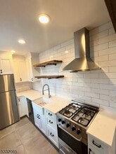 376 Claremont Ave in Montclair, NJ - Building Photo - Building Photo