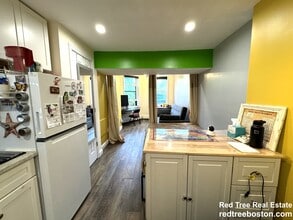 482 Beacon St, Unit 2 in Boston, MA - Foto de edificio - Building Photo