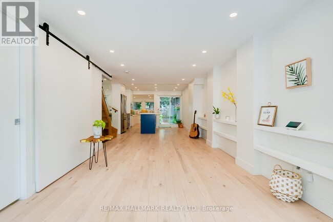 property at 37 Craven Rd